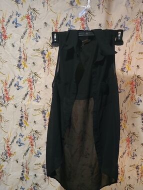 Sans Souci Black Sleeveless Button-Front Top